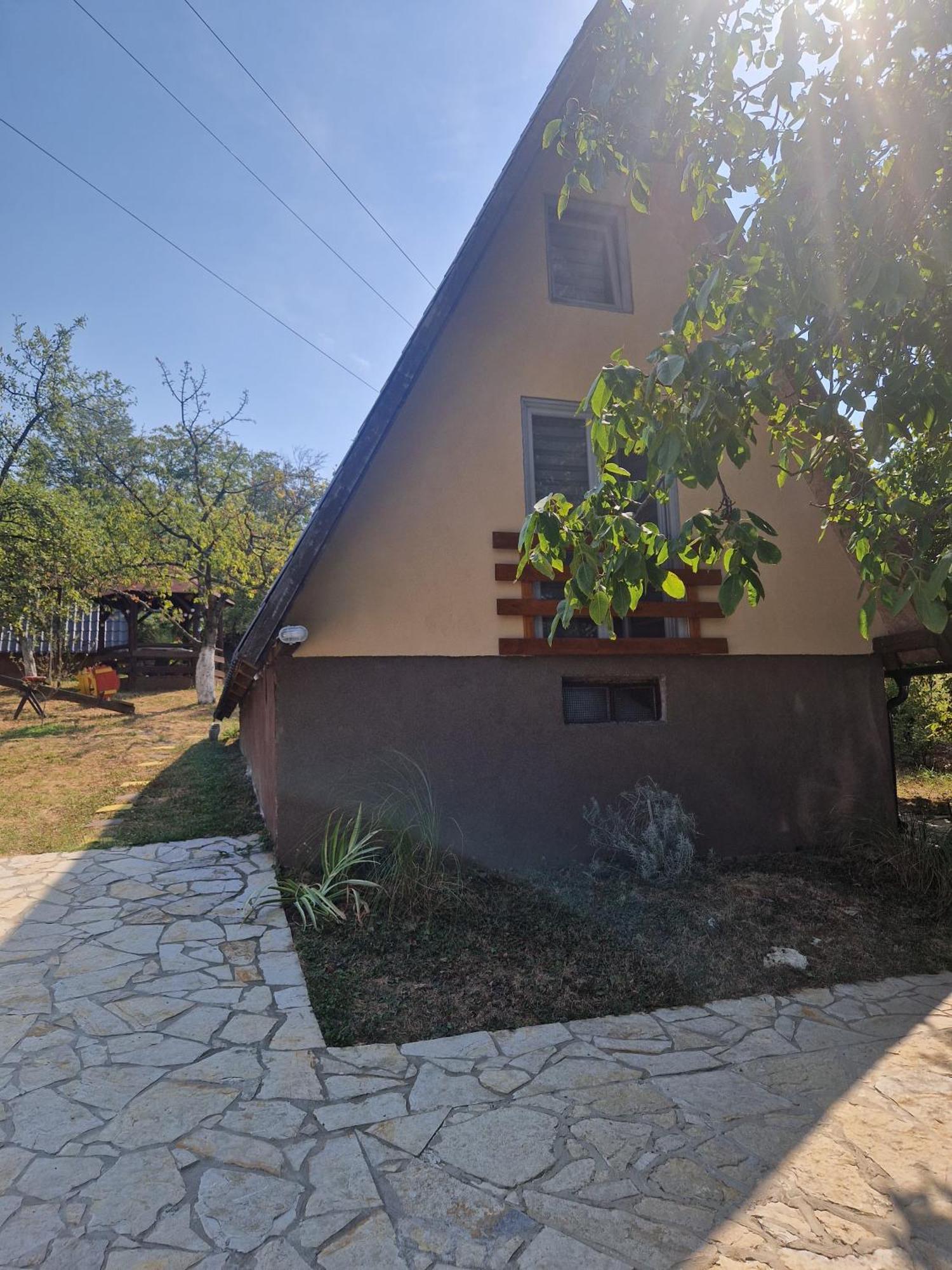 Apartmani Radakovic Vrdnik Exterior photo